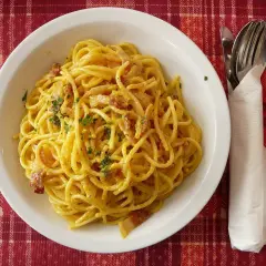 Przepisy Magdy Gessler na spaghetti, które zachwycą każdego miłośnika kuchni