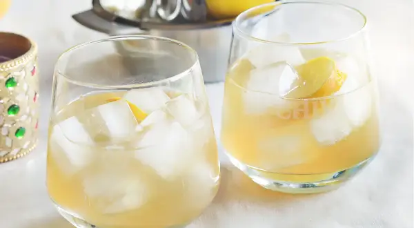 Najlepsze przepisy na drinki z amaretto, które musisz spróbować